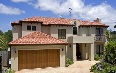 When to Hire a Residential Garage Door Contractor Nappanee IN for Repairs and Upgrades